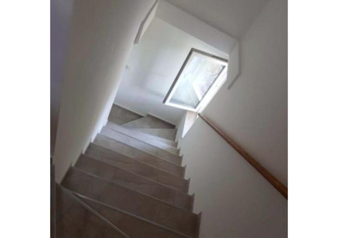 Forras Vendeghaz Apartment Tata Exterior photo